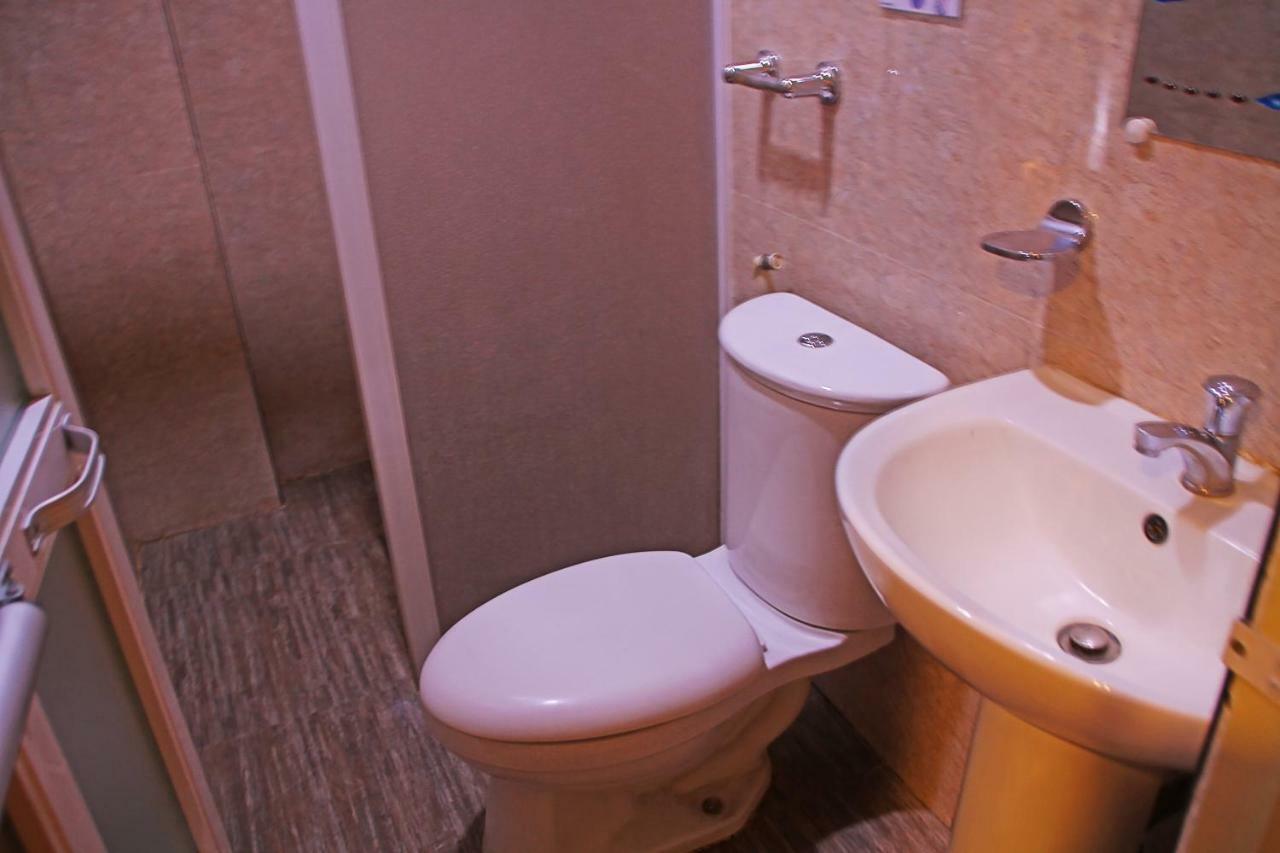 Fj Manila Hotel Daraga  エクステリア 写真